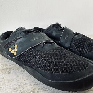 VIVObarefoot Active Athletic Sneaker Shoes Black Camo Womens